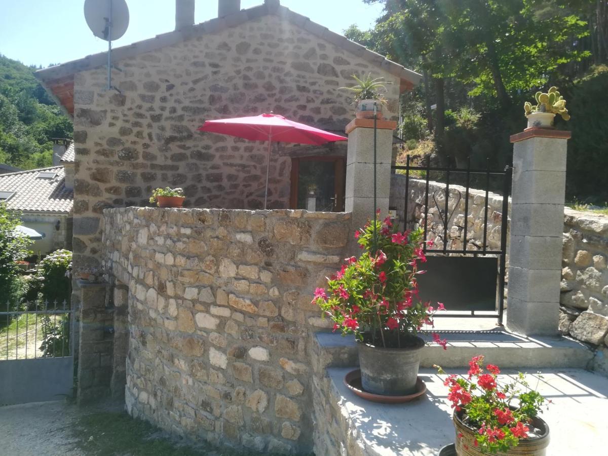 Loft La Rose Desiree Gite 3 Etoiles Chalencon Εξωτερικό φωτογραφία